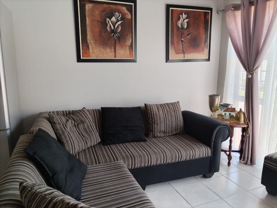 2 Bedroom Property for Sale in Waterval East North West